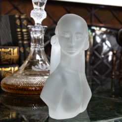 Egyptian Female Head -Ajka Crystal Store Egyiptomi noi fej 3